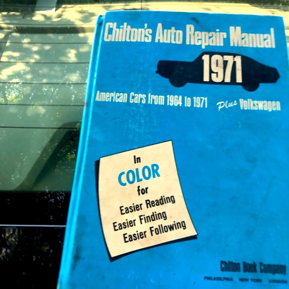 Chilton’s Auto Repair Manual 1971 American Cars 1964-1971 +Volkswagen - Picture 2 of 14